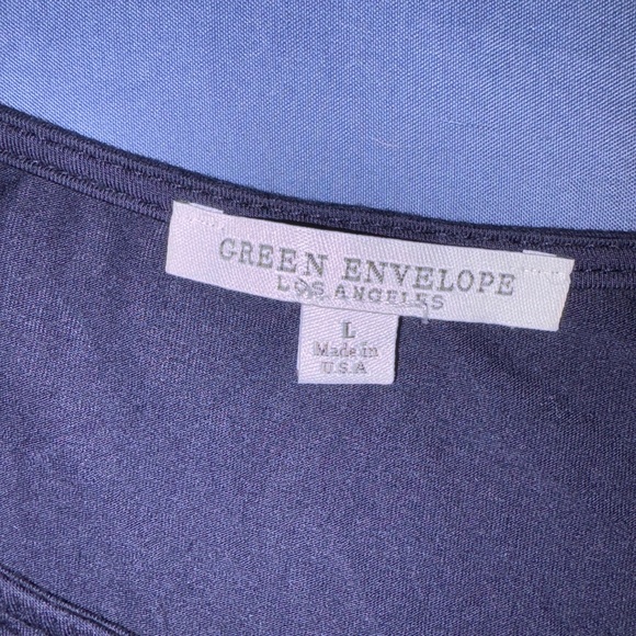 Tops - Picture 4 of 8